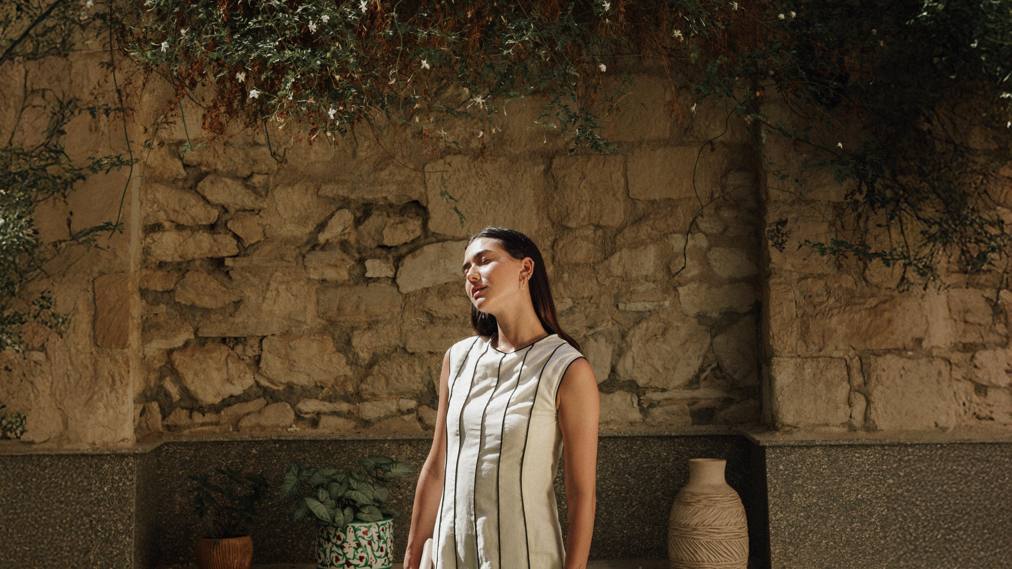 Aurra Hero Striped Sleevless Midi Dress – effortless everyday midi in lightweight vertical stripes
